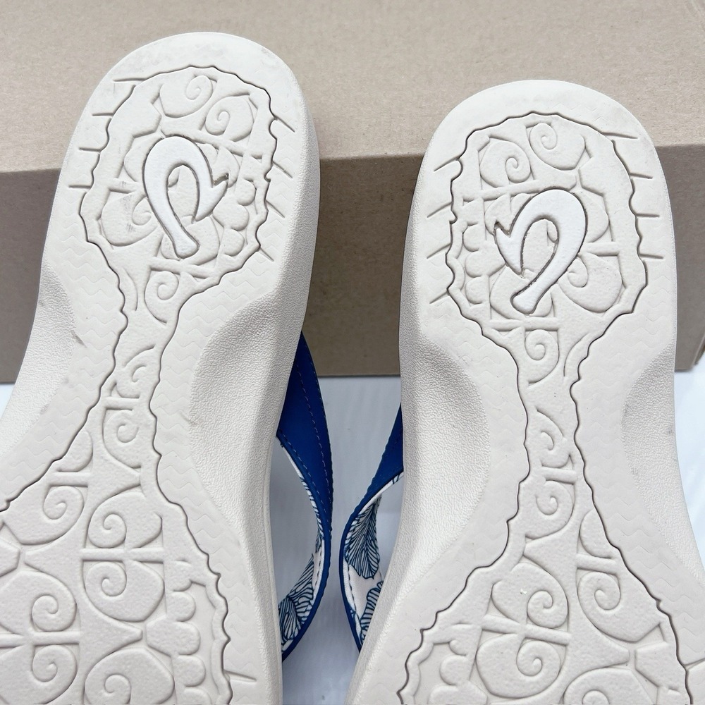 OluKai Ohana white sand trench blue Women's Flip Flop Sandals - Picture 10 of 12